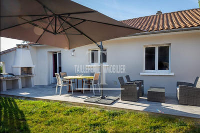 Villa - 180 m² - 6 pièces