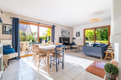 Maison traditionnelle - 191 m² - 7 pièces