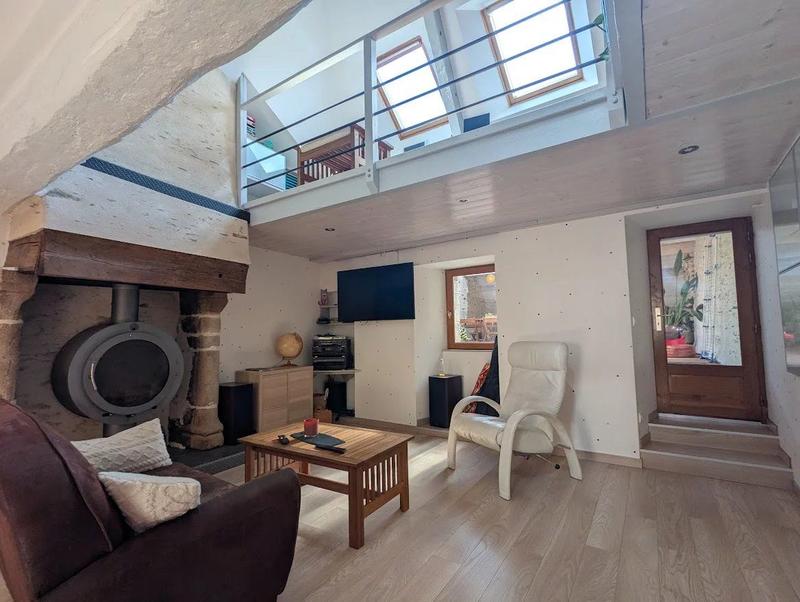 Maison - 152 m² - 7 pièces