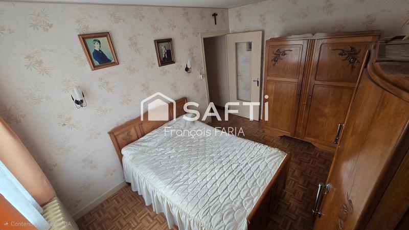 Maison - 136 m² - 8 pièces