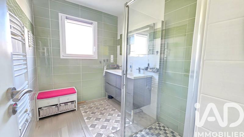 Maison - 177 m² - 6 pièces