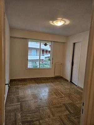 Studio - 20 m² - 1 pièce