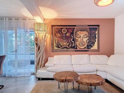 Appartement - 132 m² - 4 pièces