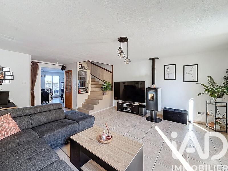 Maison de village - 110 m² - 3 pièces