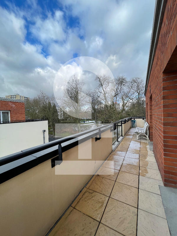 Appartement - 83 m² - 4 pièces