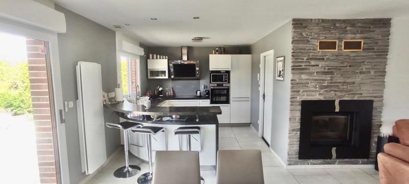 Pavillon - 130 m² - 6 pièces