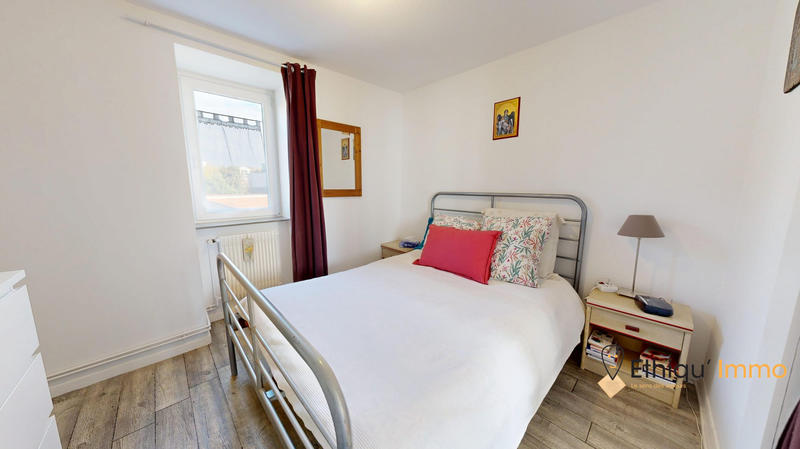 Appartement - 82 m² - 5 pièces