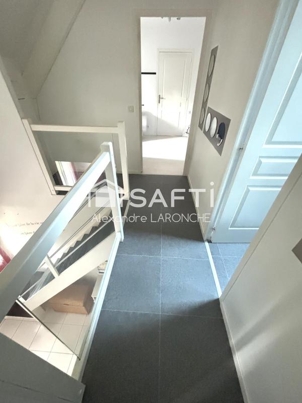 Maison - 111 m² - 6 pièces