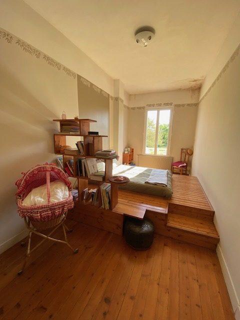 Maison - 400 m² - 10 pièces