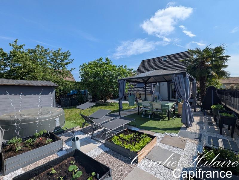 Maison - 95 m² - 5 pièces