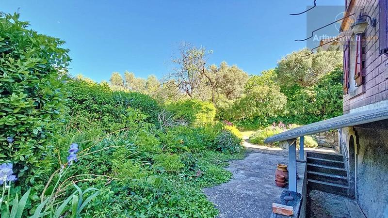 Maison - 86 m² - 4 pièces