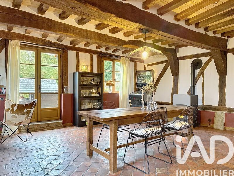 Maison - 230 m² - 5 pièces