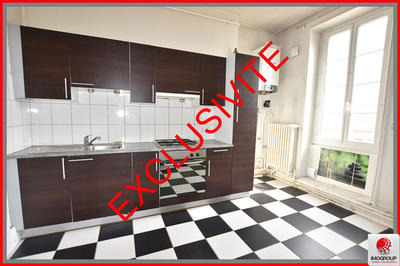 Appartement - 105 m² - 5 pièces
