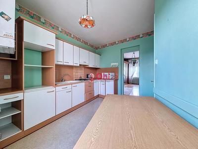 Maison - 98 m² - 6 pièces