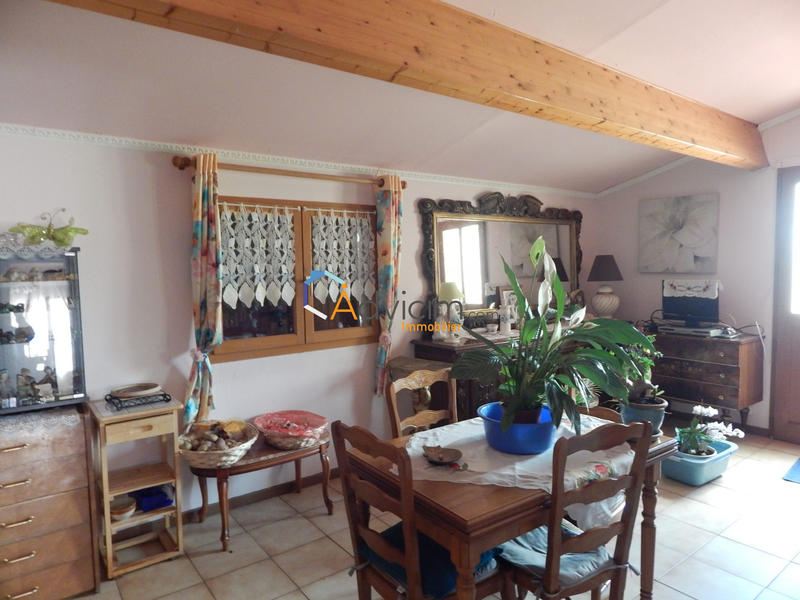 Maison - 95 m² - 3 pièces