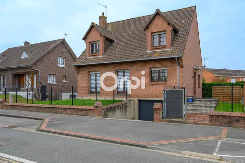 Maison - 140 m² - 5 pièces