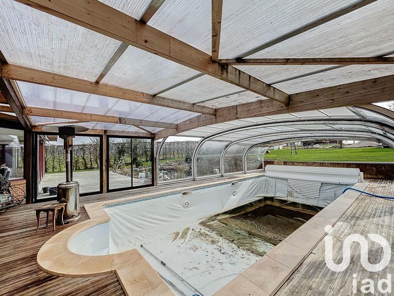 Maison - 214 m² - 4 pièces