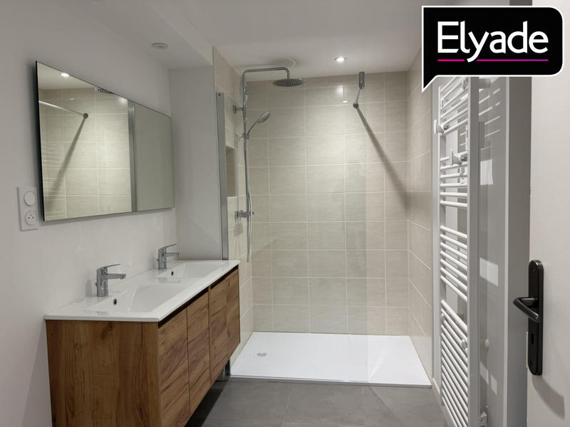 Maison - 95 m² - 4 pièces