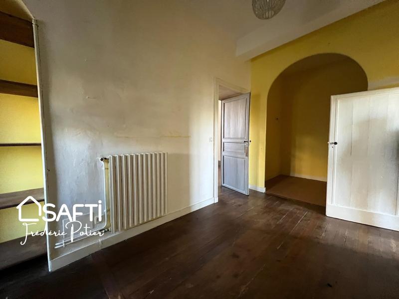 Maison - 240 m² - 7 pièces