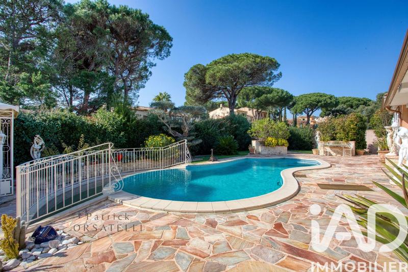 Maison - 364 m² - 10 pièces