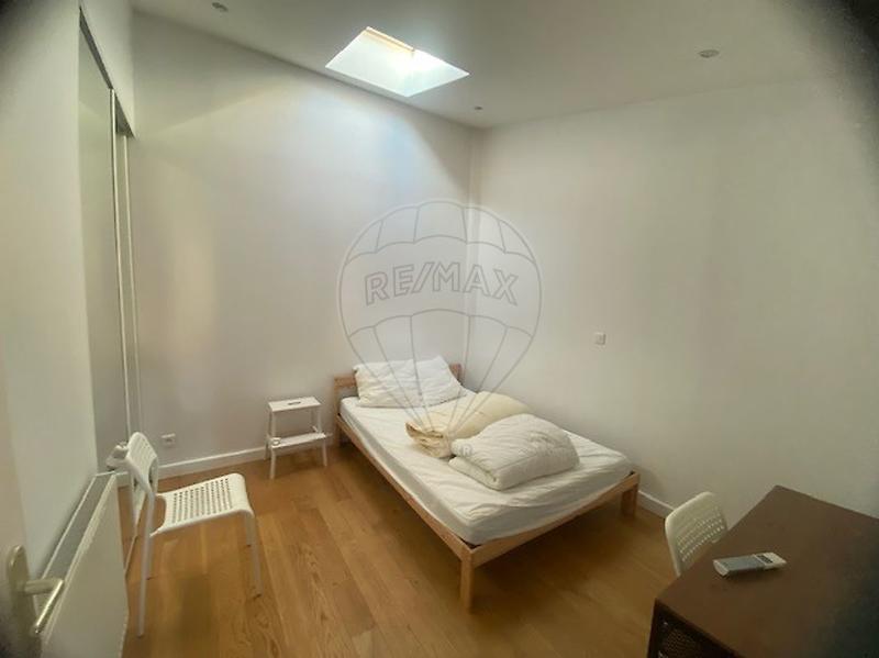 Maison - 189 m² - 8 pièces