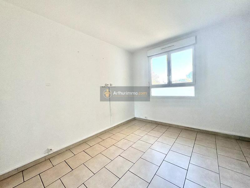 Appartement - 64 m² - 4 pièces