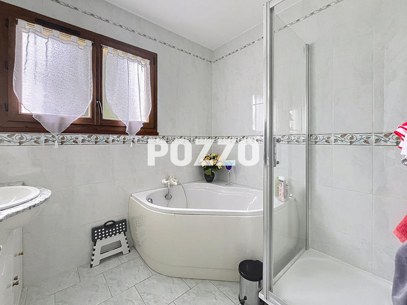 Maison - 81 m² - 3 pièces