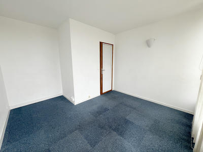 Bureau - 27 m² - 2 pièces