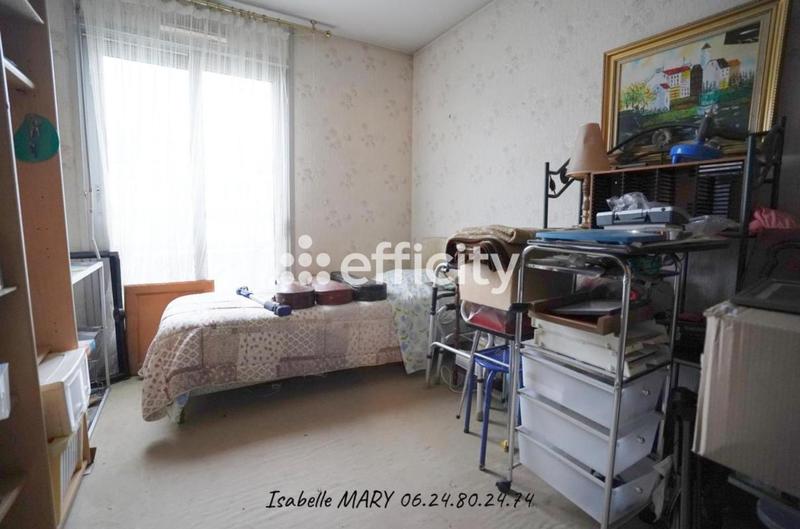 Appartement - 100 m² - 4 pièces