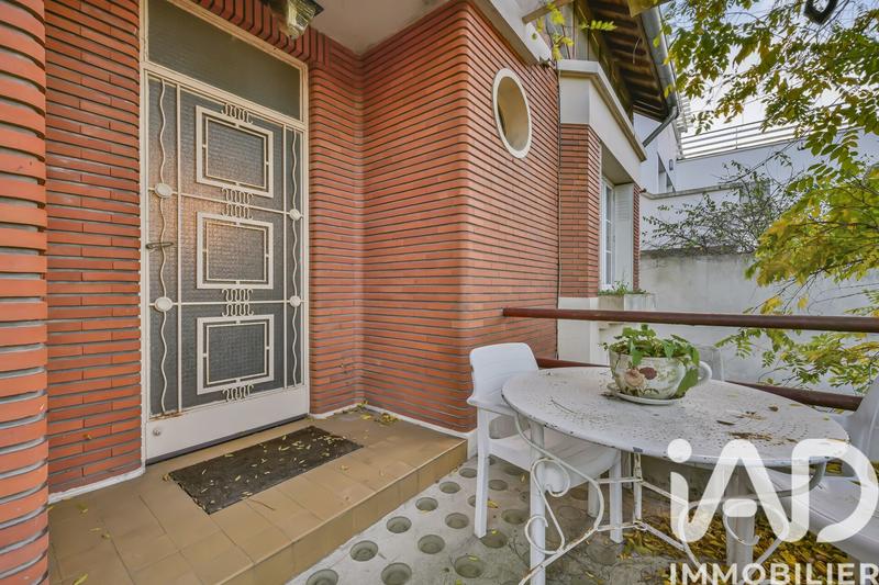 Maison - 180 m² - 7 pièces