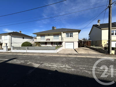 Maison - 141 m² - 7 pièces