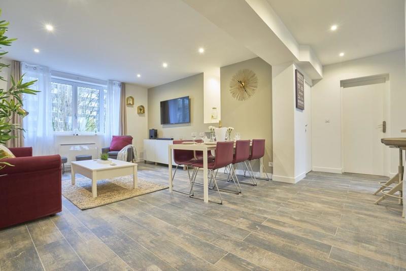 Appartement - 100 m² - 6 pièces