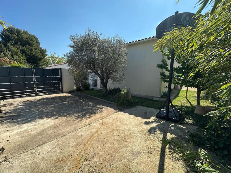 Villa - 186 m² - 8 pièces