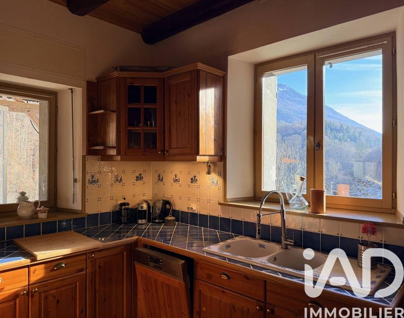 Maison - 128 m² - 4 pièces