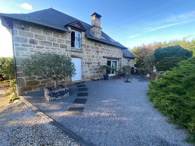 Maison - 126 m² - 6 pièces