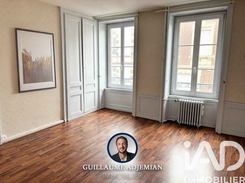 Maison de ville - 170 m² - 10 pièces