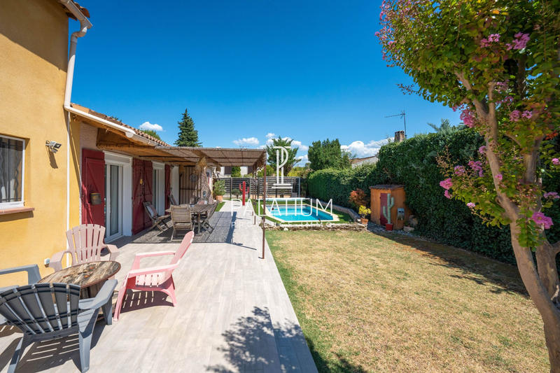 Maison - 155 m² - 6 pièces