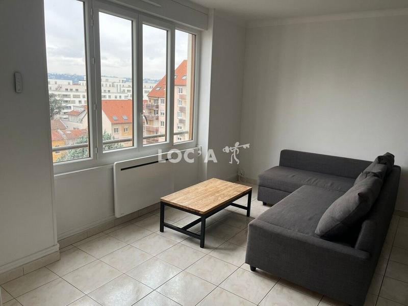 Appartement - 82 m² - 4 pièces