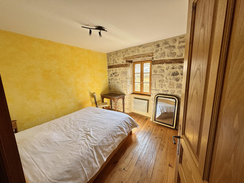 Maison - 157 m² - 8 pièces