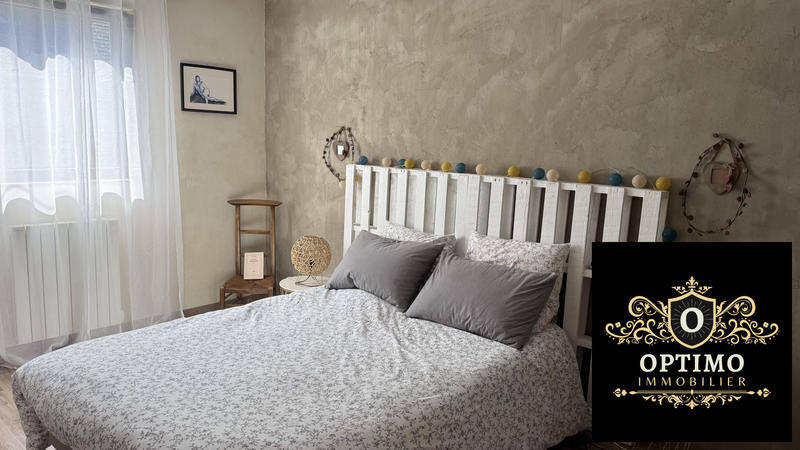 Maison - 167 m² - 7 pièces