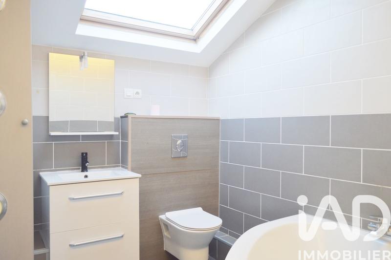 Appartement - 90 m² - 4 pièces