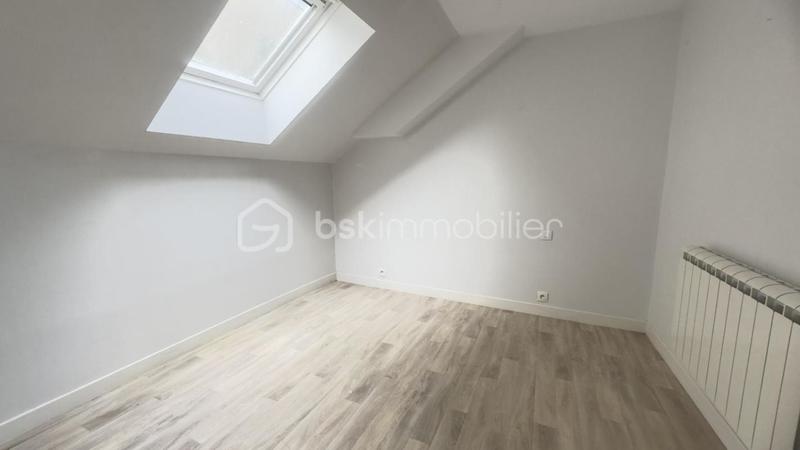 Appartement - 105 m² - 7 pièces