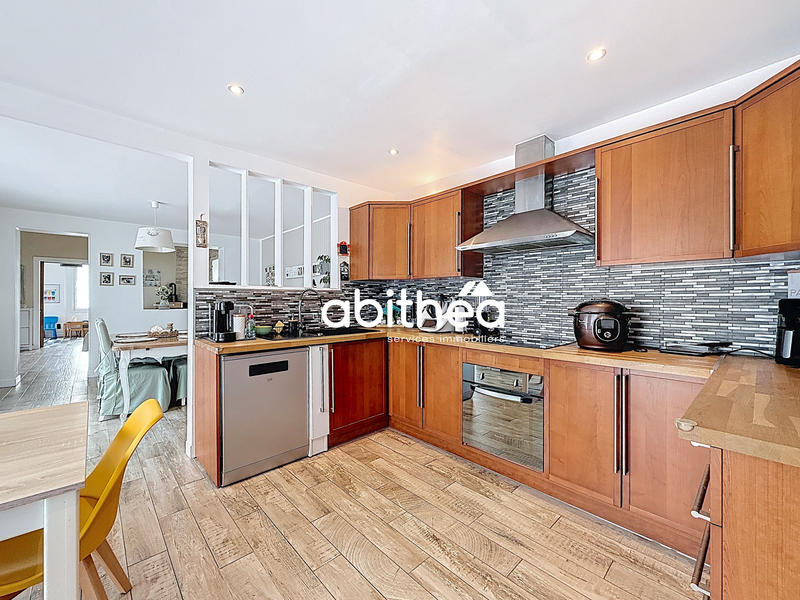 Maison - 165 m² - 7 pièces