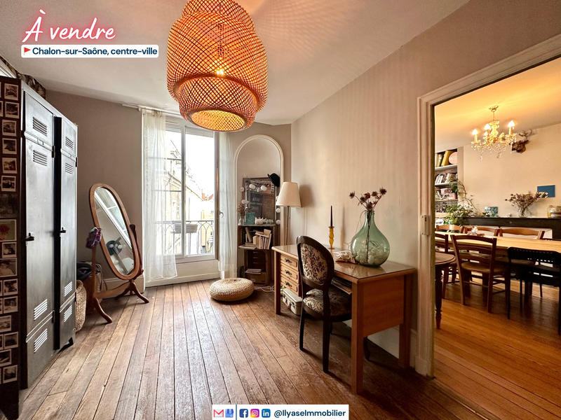 Appartement - 140 m² - 6 pièces