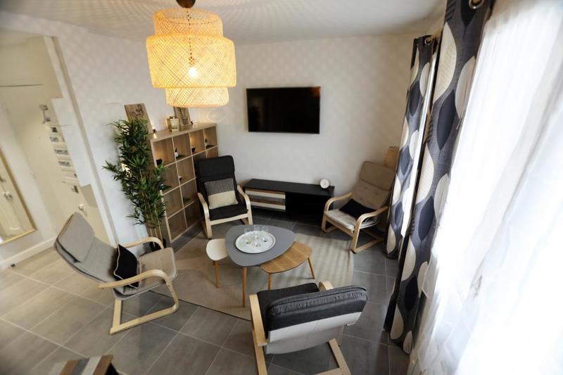 Appartement - 82 m² - 5 pièces