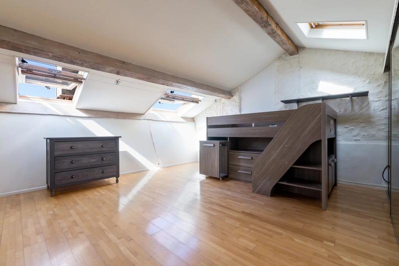 Appartement - 95 m² - 4 pièces