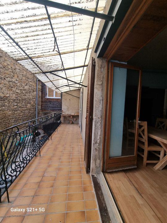 Maison de village - 250 m² - 10 pièces