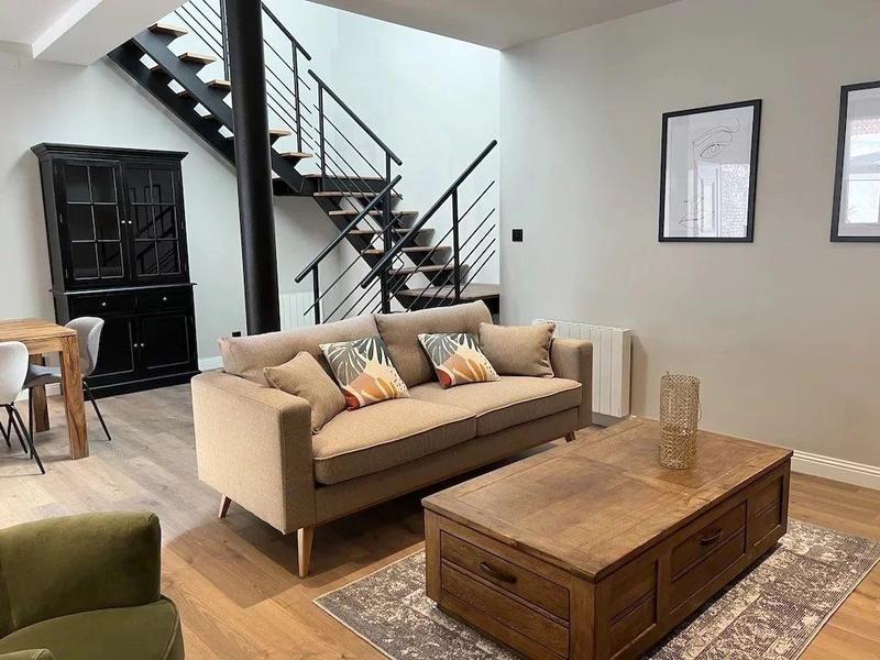 Immeuble - 165 m² - 7 pièces