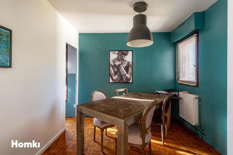 Appartement - 94 m² - 4 pièces