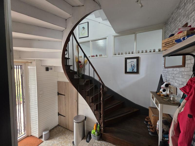 Maison - 188 m² - 7 pièces